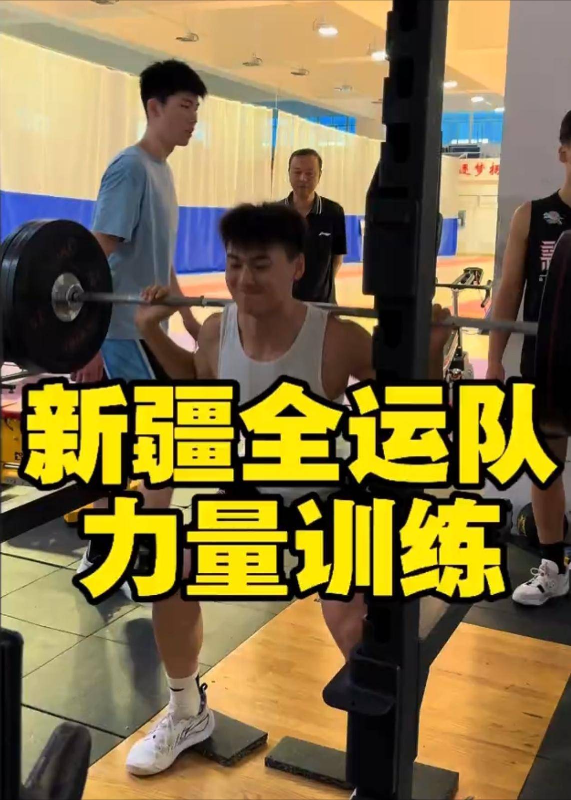 关于广西男篮球员努力训练，准备信心满满备战的信息